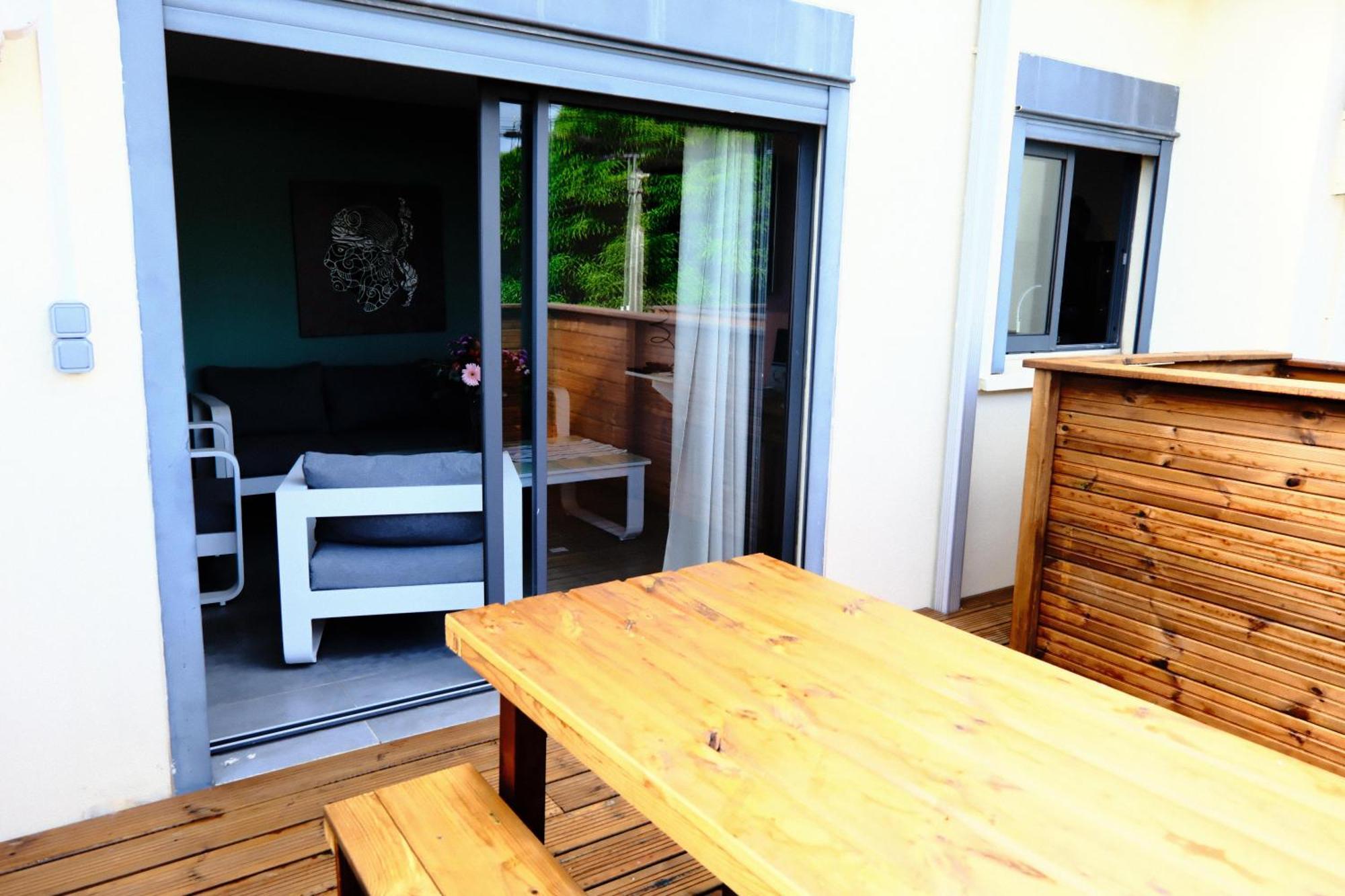 T3 - 100M2 - Residence Georgette Terre Sainte Exterior photo